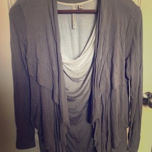 Gray/white 2pc set /sleeveless top + cardigan